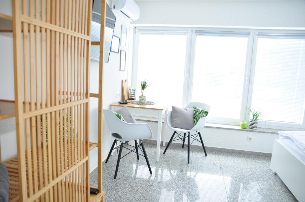 N37 -Modern Eingerichtete Zimmer In Ruhiger Lage Aldingen  Exterior foto