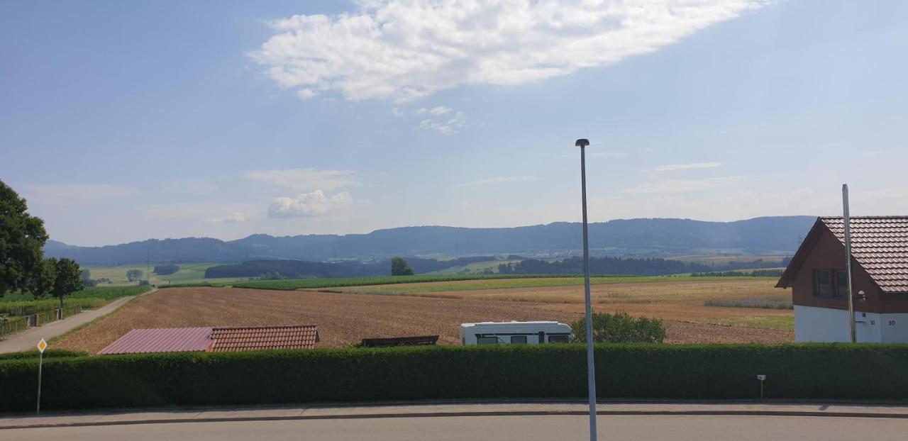 N37 -Modern Eingerichtete Zimmer In Ruhiger Lage Aldingen  Exterior foto